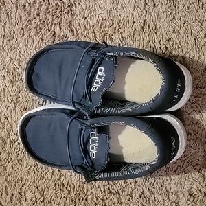 Boys Hey Dude navy blue shoes size youth 2-3
